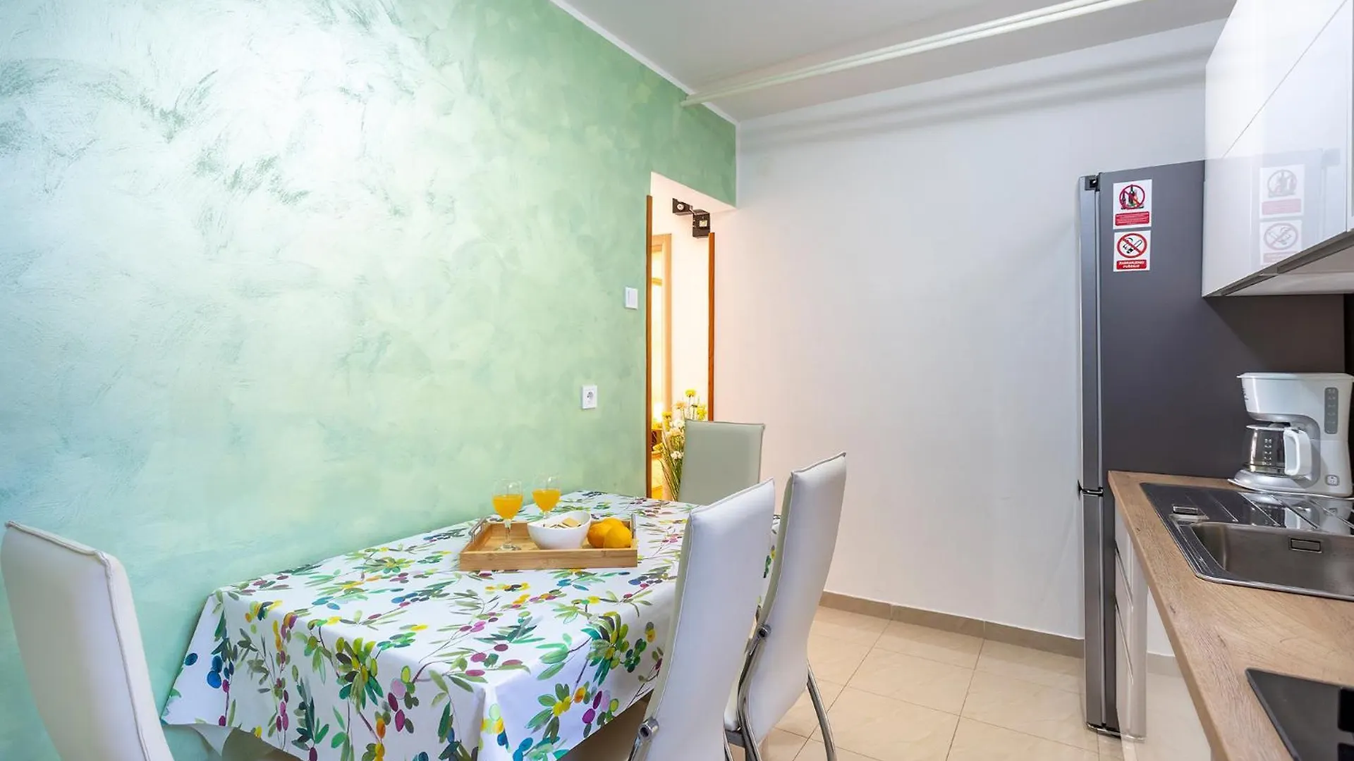 Apartments Perka Near Beach Pula Guest house