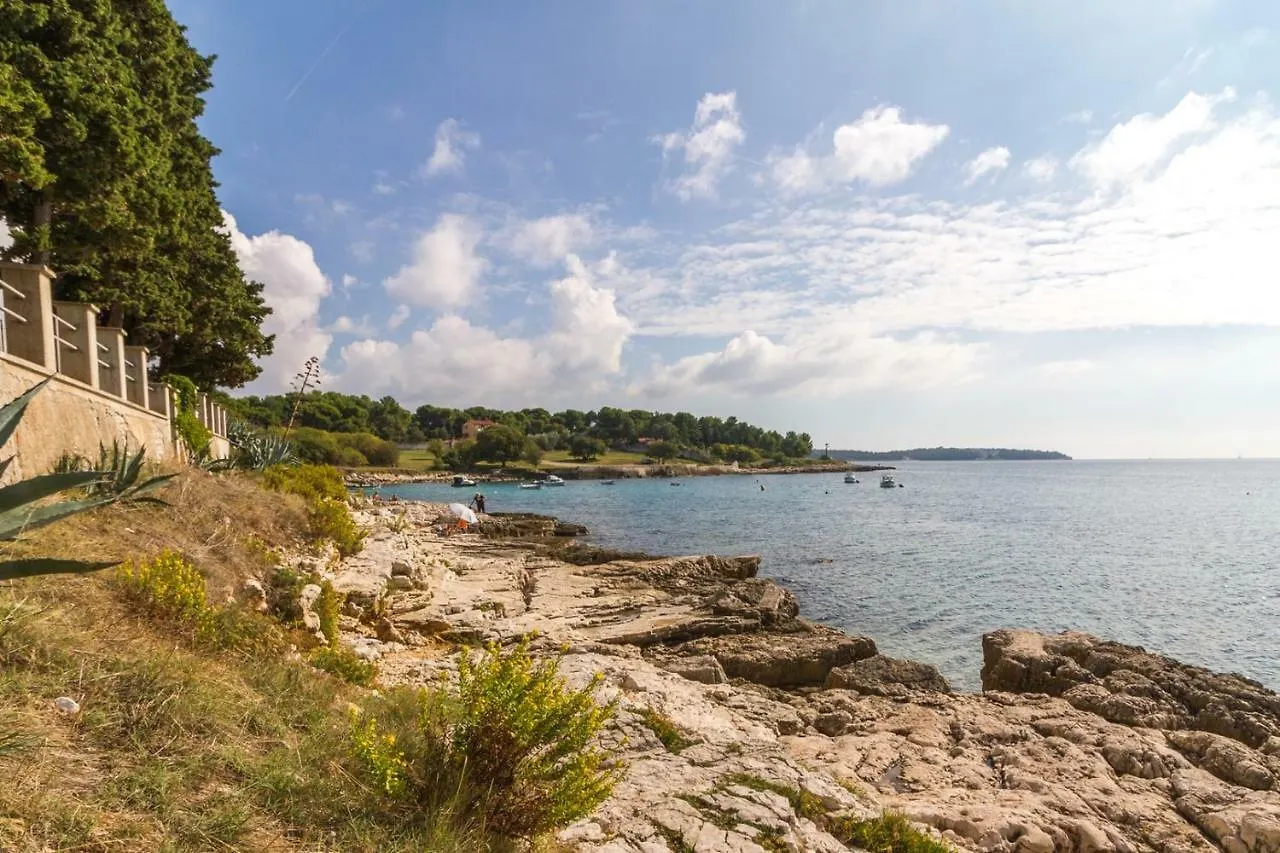 Apartments Perka Near Beach location